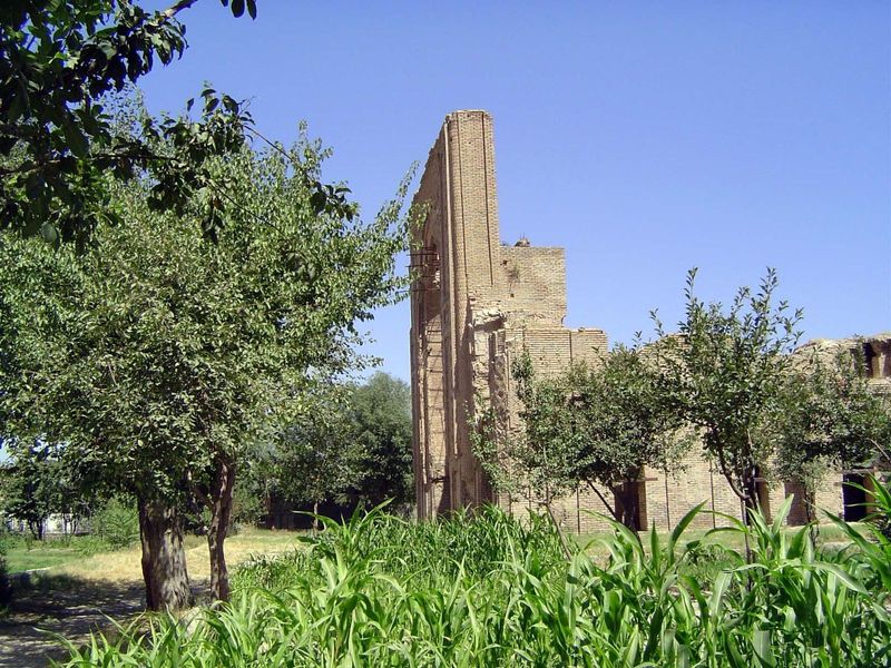 About a mile to the southeast of the Registan is the Ishrat-khana, or House of Joy, built in 1464 as her daughter's tomb by Habib-Sultan Beg