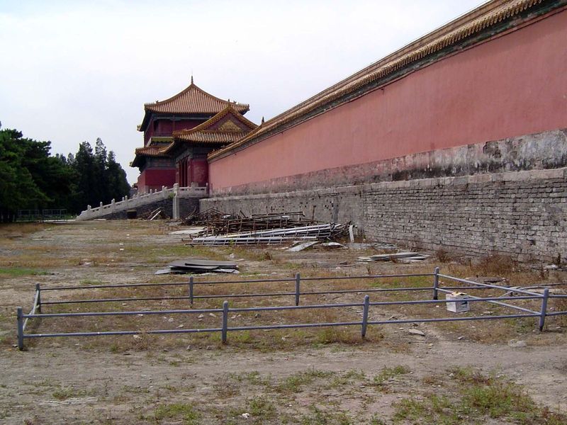 Palaces within palaces: the Forbidden City was subdivided by walls that could easily be mistaken for the outer wall of a good-sized city any