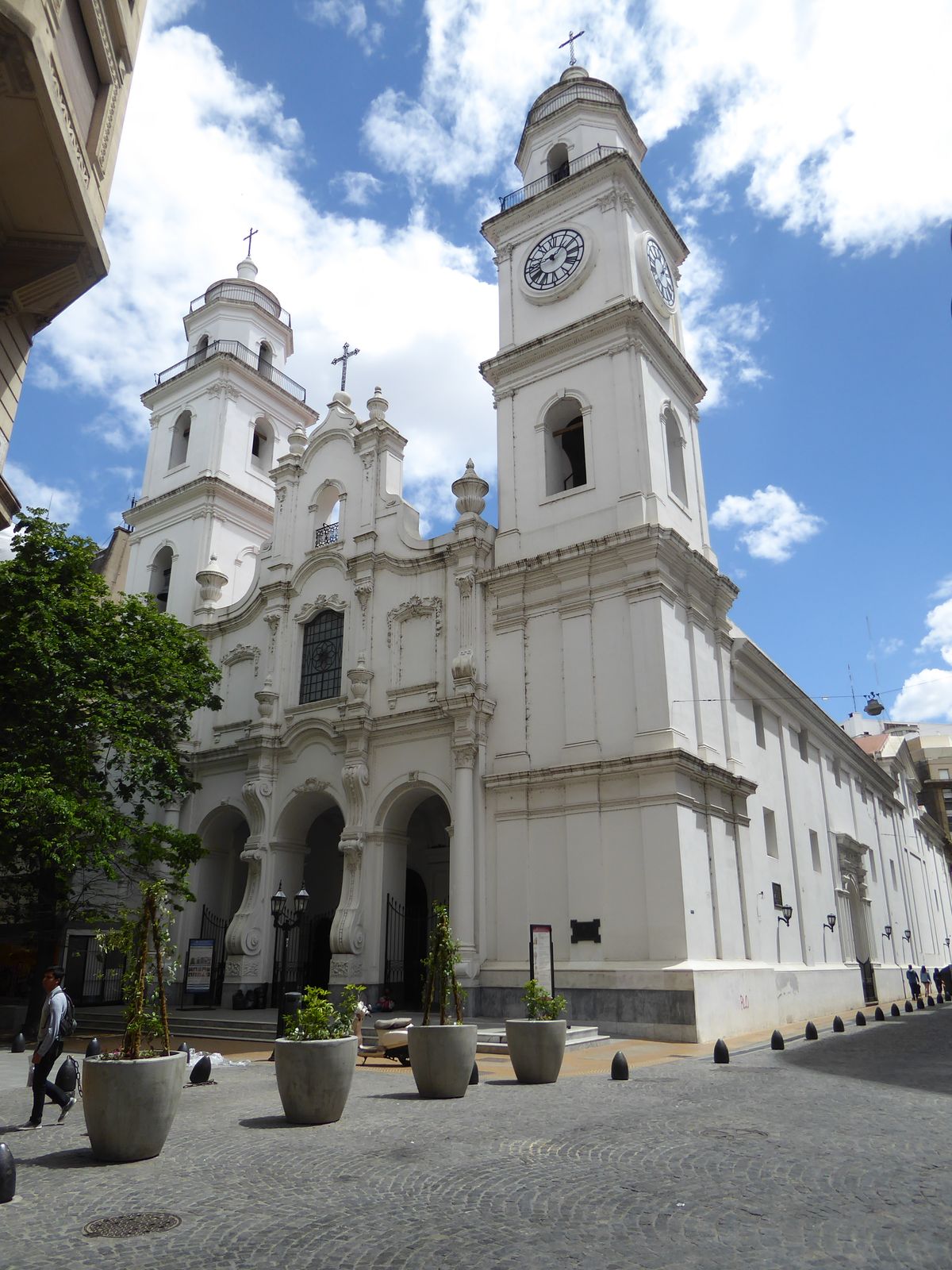 Two blocks south of the plaza, this is the church of St. Ignatius. There's been a church here since 1686, but Perónist mobs burned it and ot