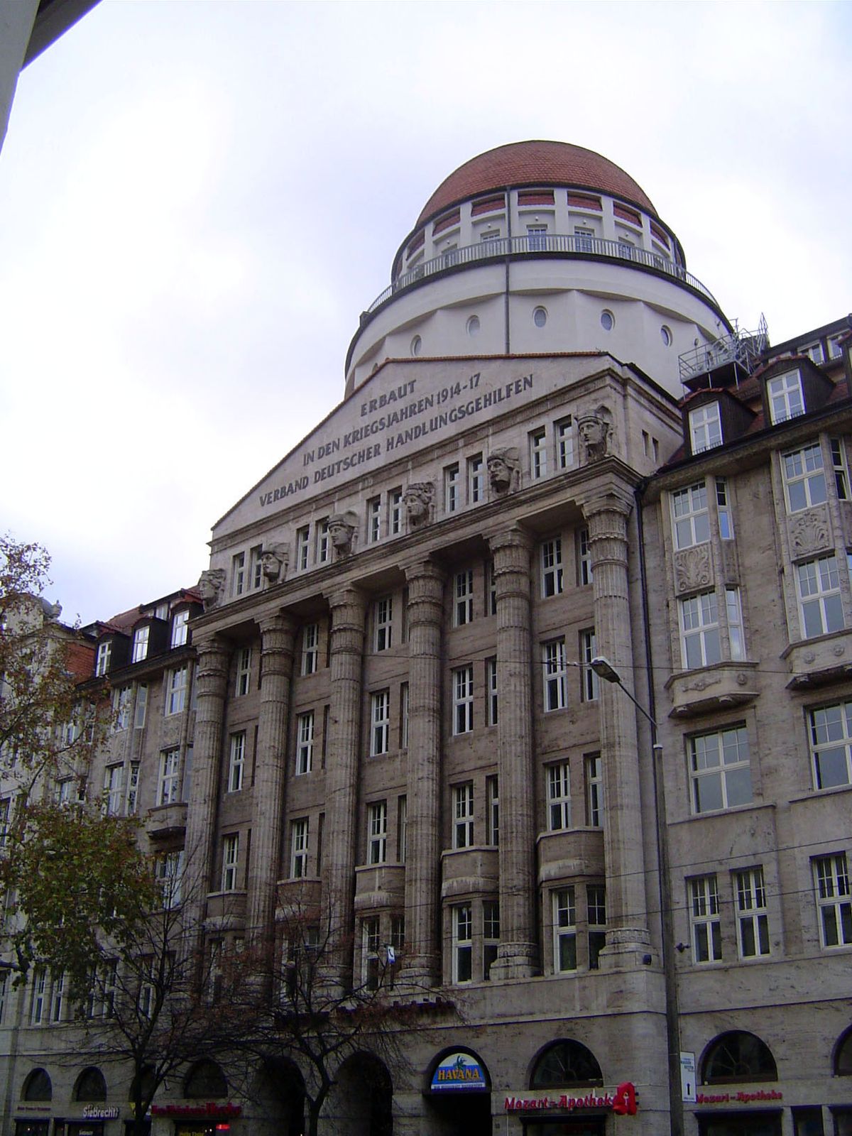 Now housing the Leipzig Transport Authority, this building was designed by Georg Wunschmann and built during World War I for the Verbandes D
