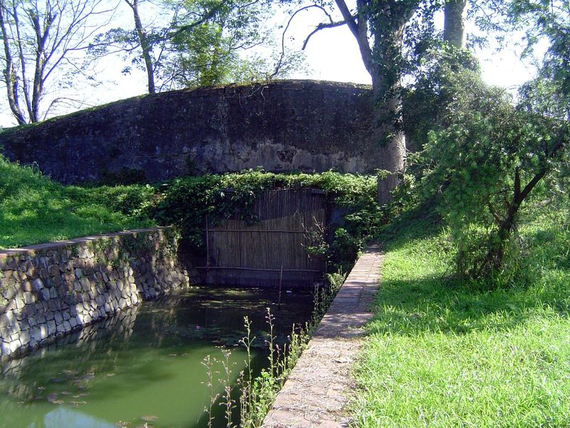 Water gate leading out of the Forbidden Purple City.