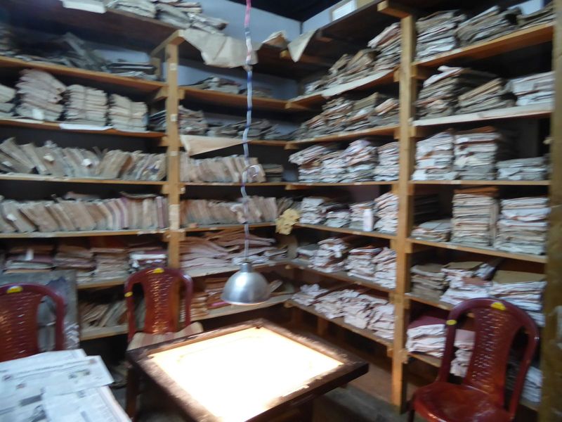 On the fly: a record room that's absolutely vintage India.