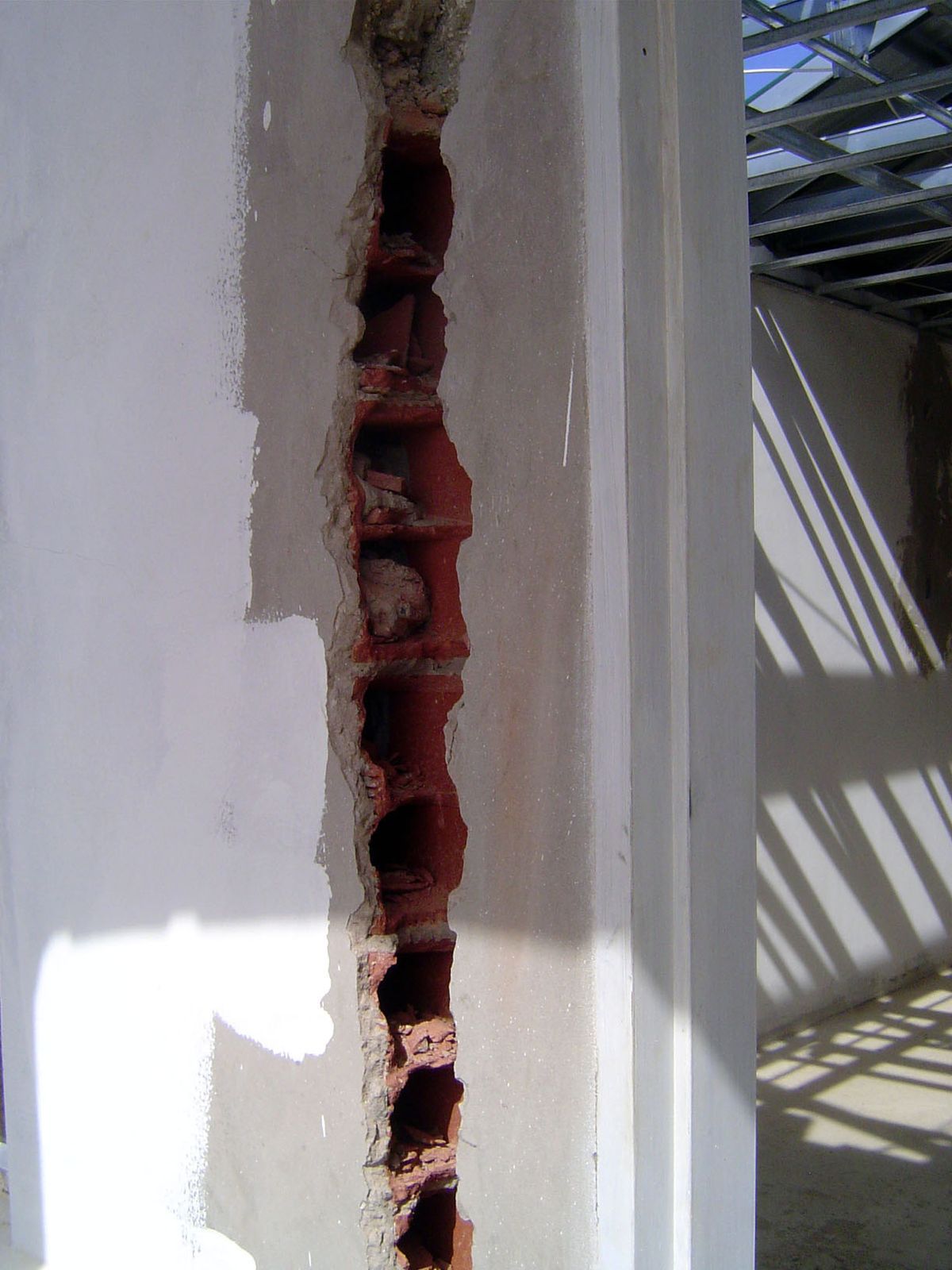 Hollow-block walls.