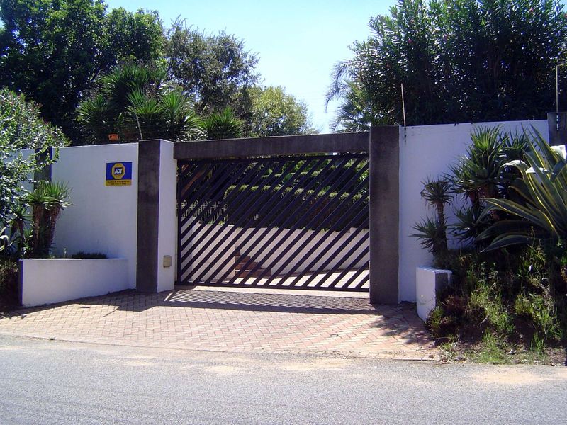 Radio-controlled gates, too.