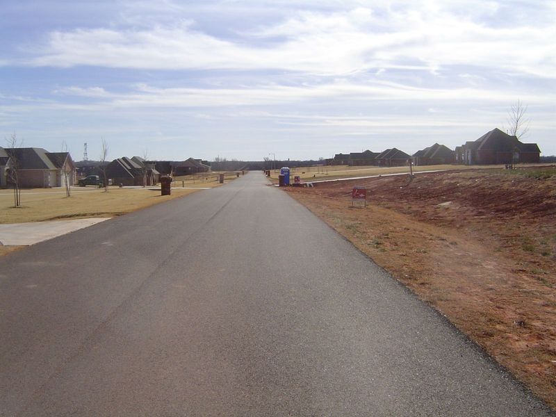 Unlike most subdivisions in East Norman, this one is fiercely rectilinear.