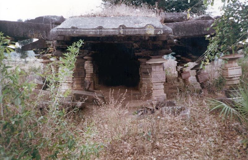 Nearby, other and smaller temples sit abandoned.