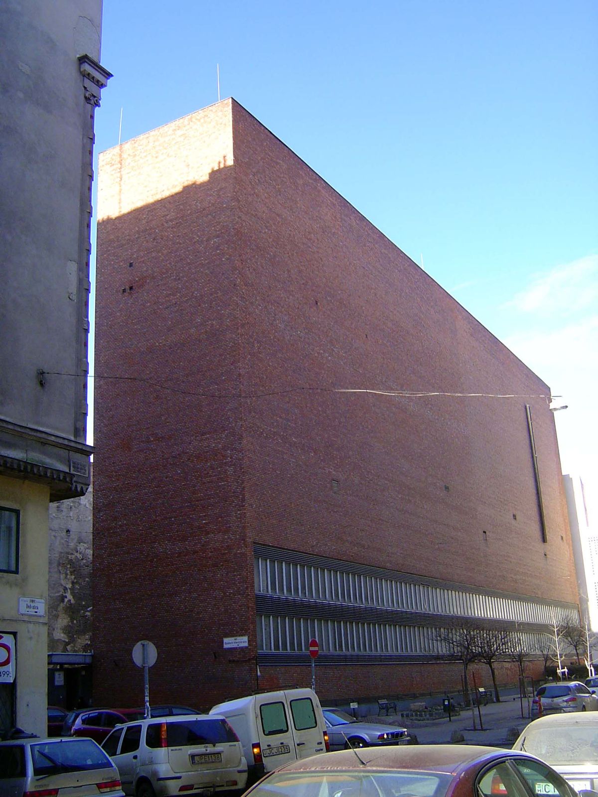 A transformer building, by Erno Lestyan, 1969. Heathcote exclaims, "What an elevation—a sheer cliff of bricks.... as honest as it can be."