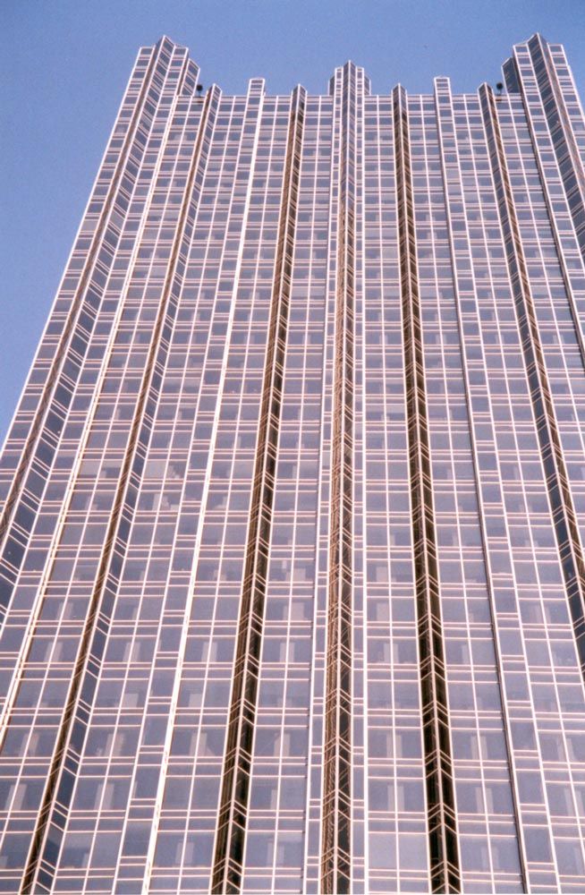 PPG, known until 1968 as Pittsburgh Plate Glass Industries, used plenty of glass in its headquarters building, completed in 1984 and designe