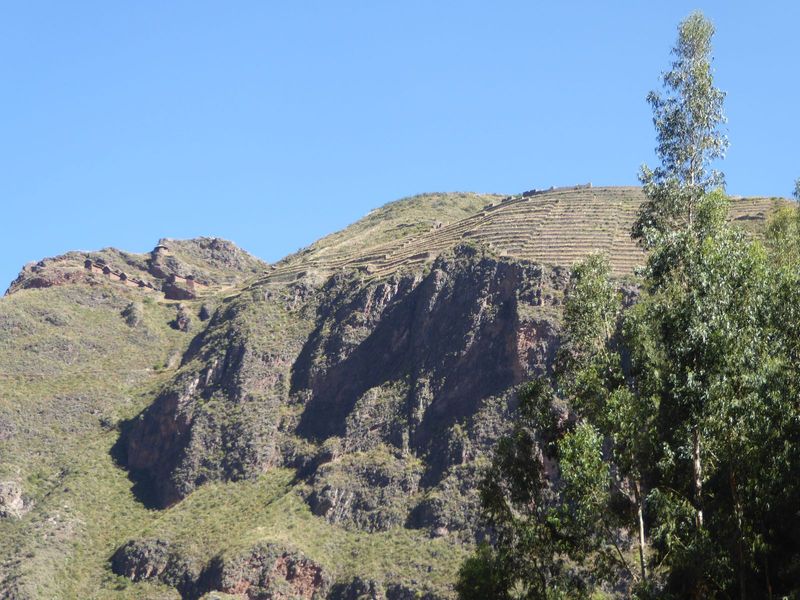 We've moved to the bottom of the Chongo valley, on the other side of the ridge. The houses up top are P'isaca, once the vacation home of Pac