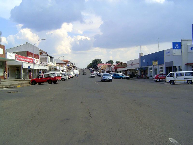 The street is as wide as Mormons would make it. Very low key. Quiet, too.