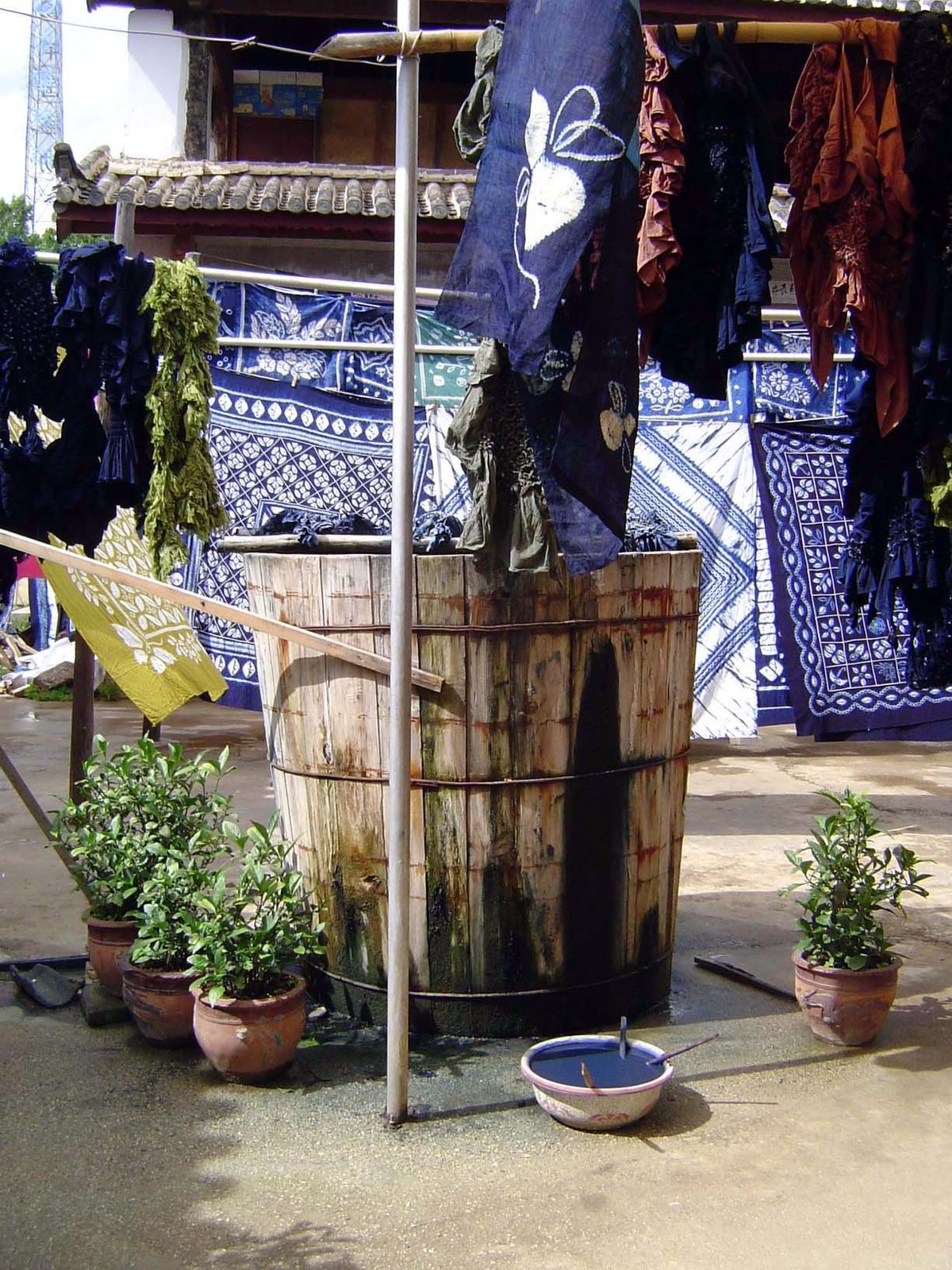 In the past, there was no alternative.\  Now, people have money from Lijiang, in this case from the sale there of dyed fabric. The blue is t