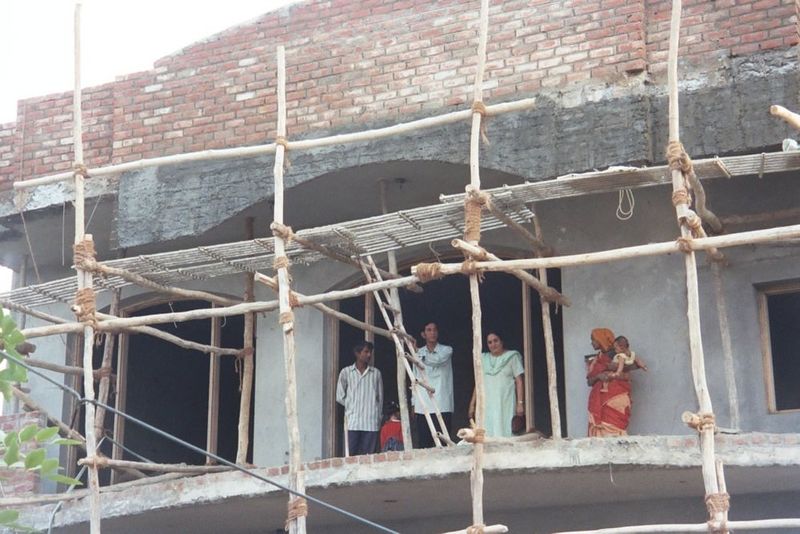 Scaffolding does too.
