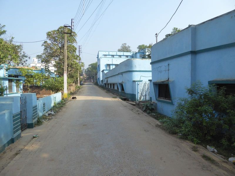 Staff housing for the adjacent Ramananda College is more stylish.