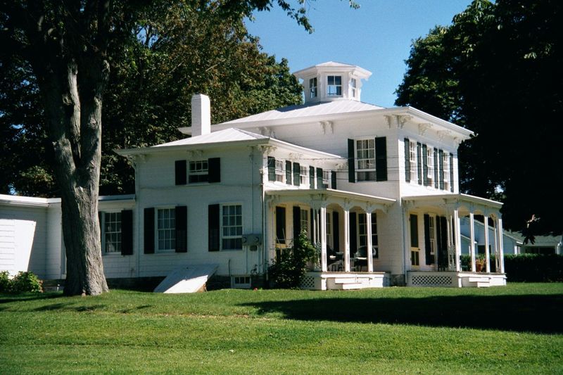 A house about as upright as a house can be.