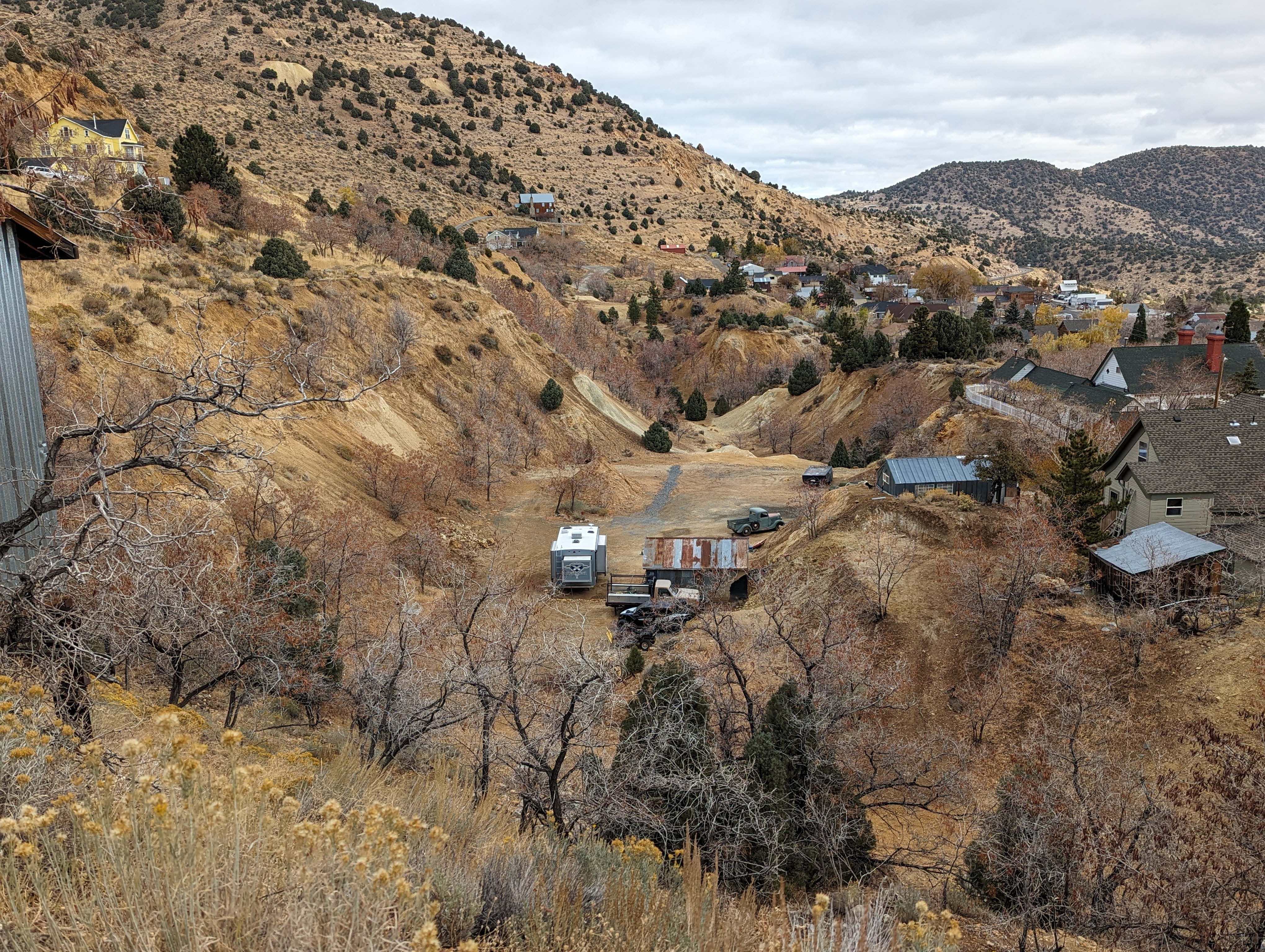 Yes, late in the day miners tried open-pit operations, as here at the Ophir Mine.