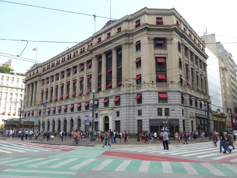 This is the down-to-business Edificio Alexandre Mackenzie, named for the Canadian who for decades ran the São Paulo Tramway, Light, and Powe