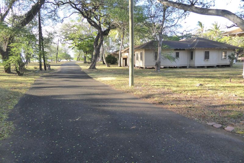 We just jumped to the other side of Hickam, so we're in Fort Kamehameha. Yes, that's the ocean.