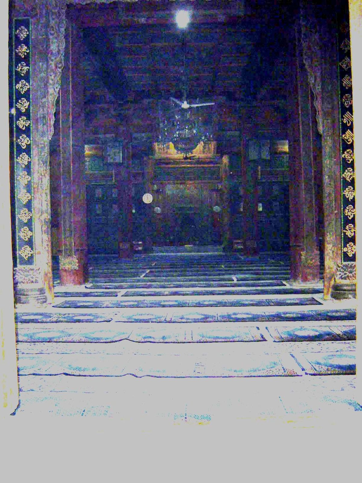 Sure enough, and despite all tradition, the prayer hall's mihrab is oriented due west, not toward Mecca.