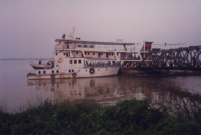 The passenger-ferry offloads on Lower Main Road, one of two main streets Lower and Upper Main that parallel the shore. The Salween is in the