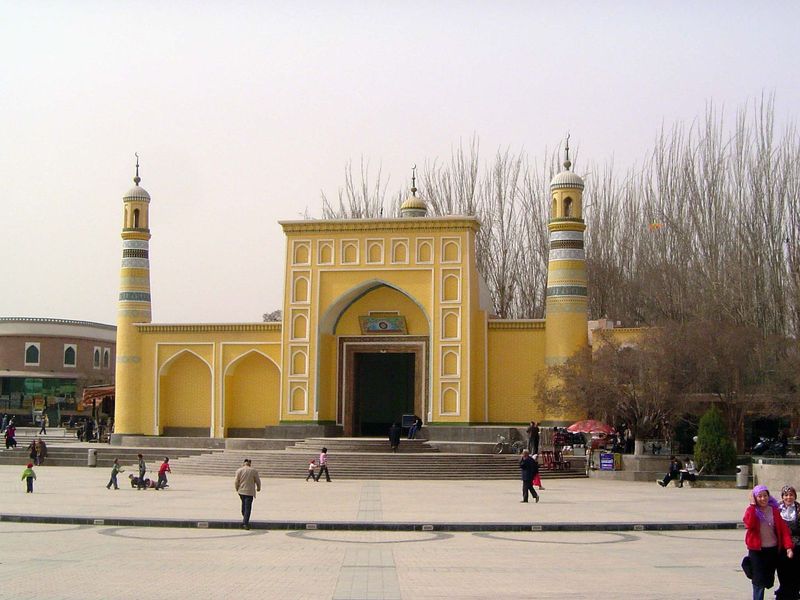 The Idgah Mosque, built in the 15th Century, was remodeled in 1838. Lady Macartney described the square as she saw it: "The main streets see