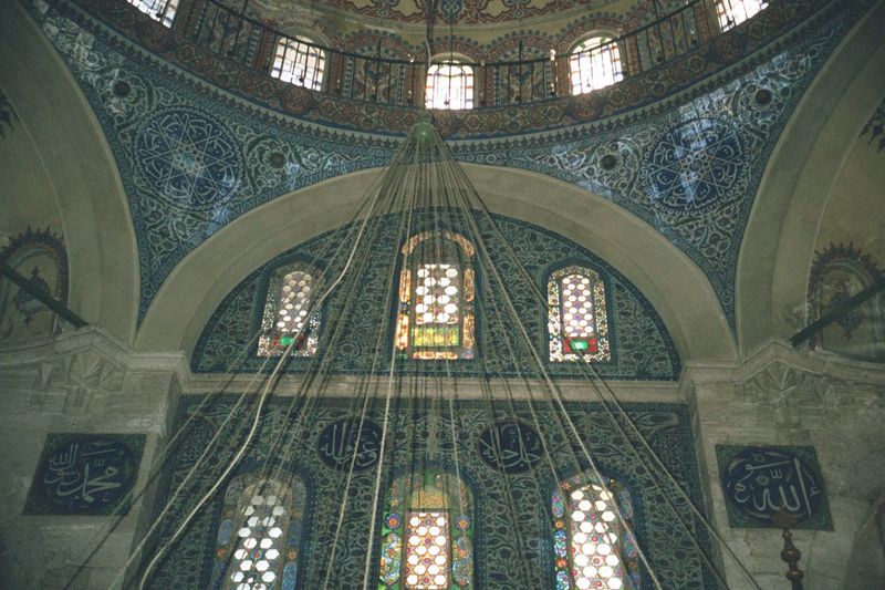 And here, one of those magic moments. It's the Sokullu Mehmet Pasha mosque, built in 1571 by Sinan, the same architect who built the much gr
