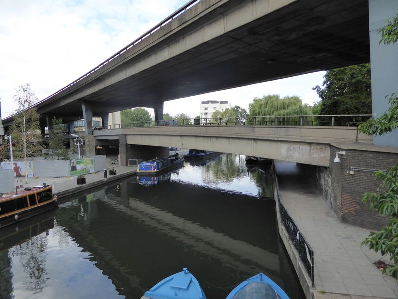 Course, you have to look the right way. Either that, or learn to learn the A40.