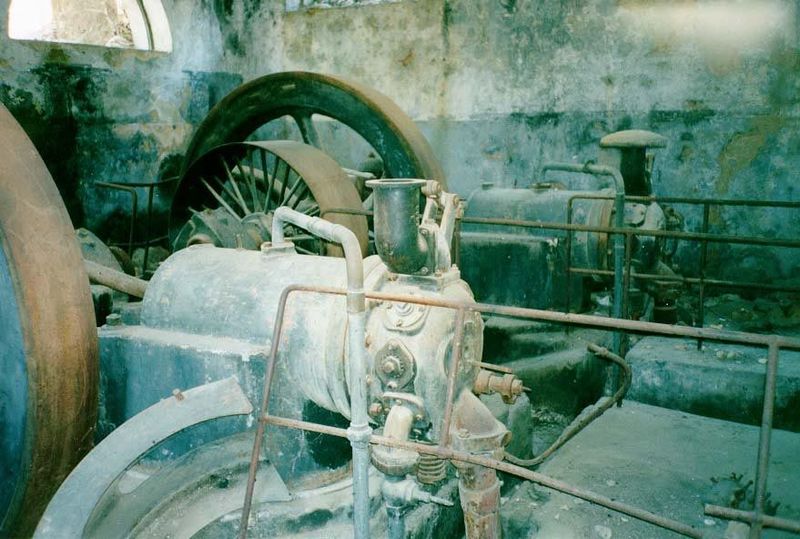 Another shot of the same pumphouse, here with a steam cylinder in the center and a flywheel on the left. A nice bit of industrial archaeolog