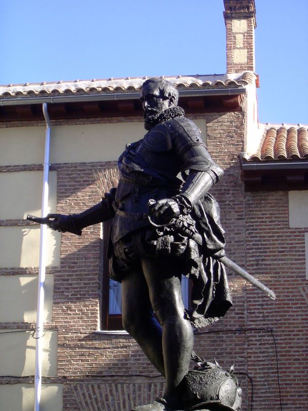 The plaza has a statue of Philip II's admiral, Don Álvaro de Bazán, Marquis of Santa Cruz. Through no fault of his own, he was, as we would 