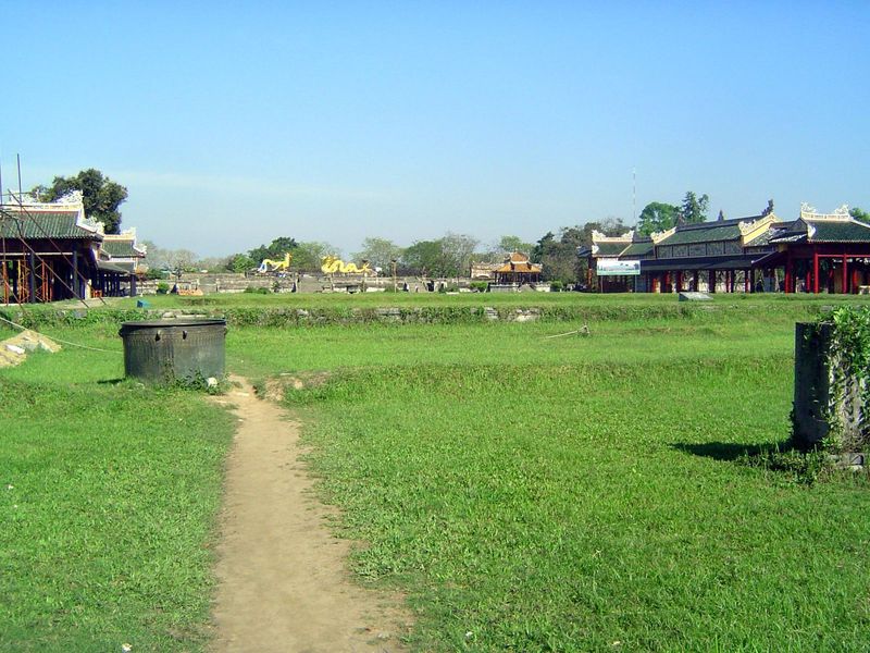 The king's and queen's residences were here.