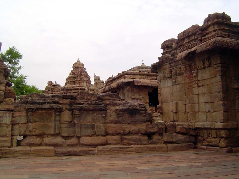 The axis of Virupaksha extends 250 feet, ranging from the entrance to the Nandi pavilion, porch, mandapa and lingam sanctuary, all aligned f