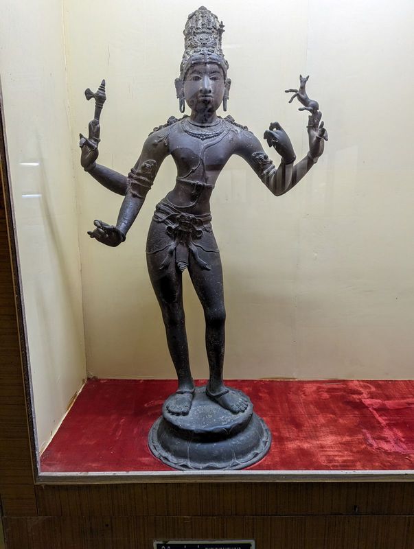 Somewhere in the dynastic genes of the dynasties ruling Tanjore, there was an appreciation for beautiful things like this elegant bronze Shi