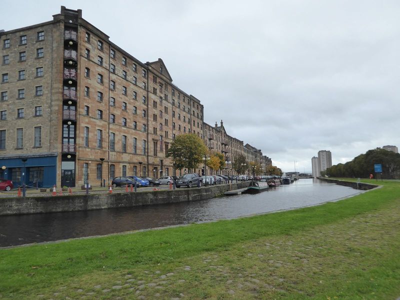 Industrial Development, circa 1780. It only stands to reason that as the Forth and Clyde Canal passed through Glasgow it should set up an in