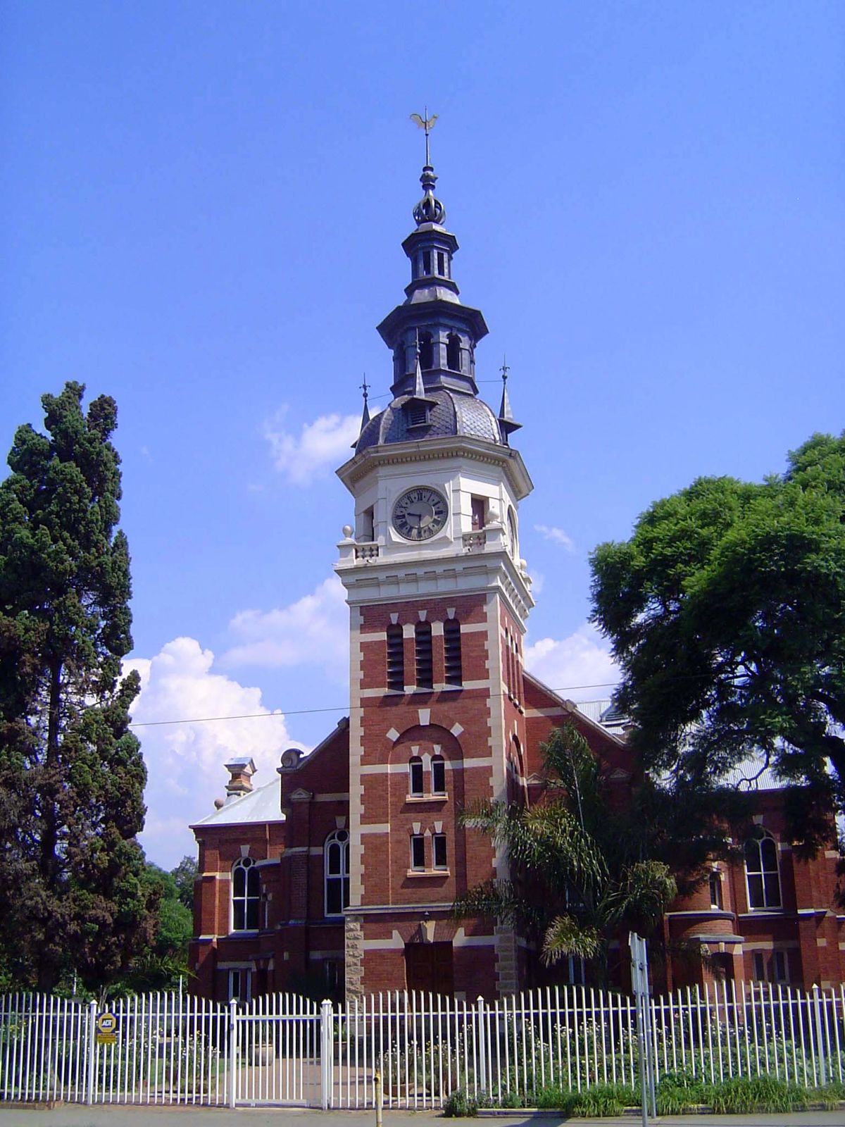 Less than three blocks later, the Paul Kruger Church is shut tight.