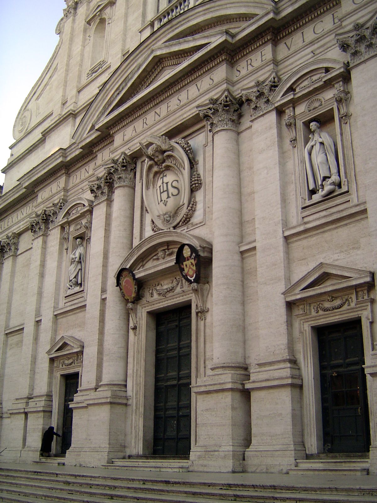 Farnese, like many philanthropists, expected some recognition.