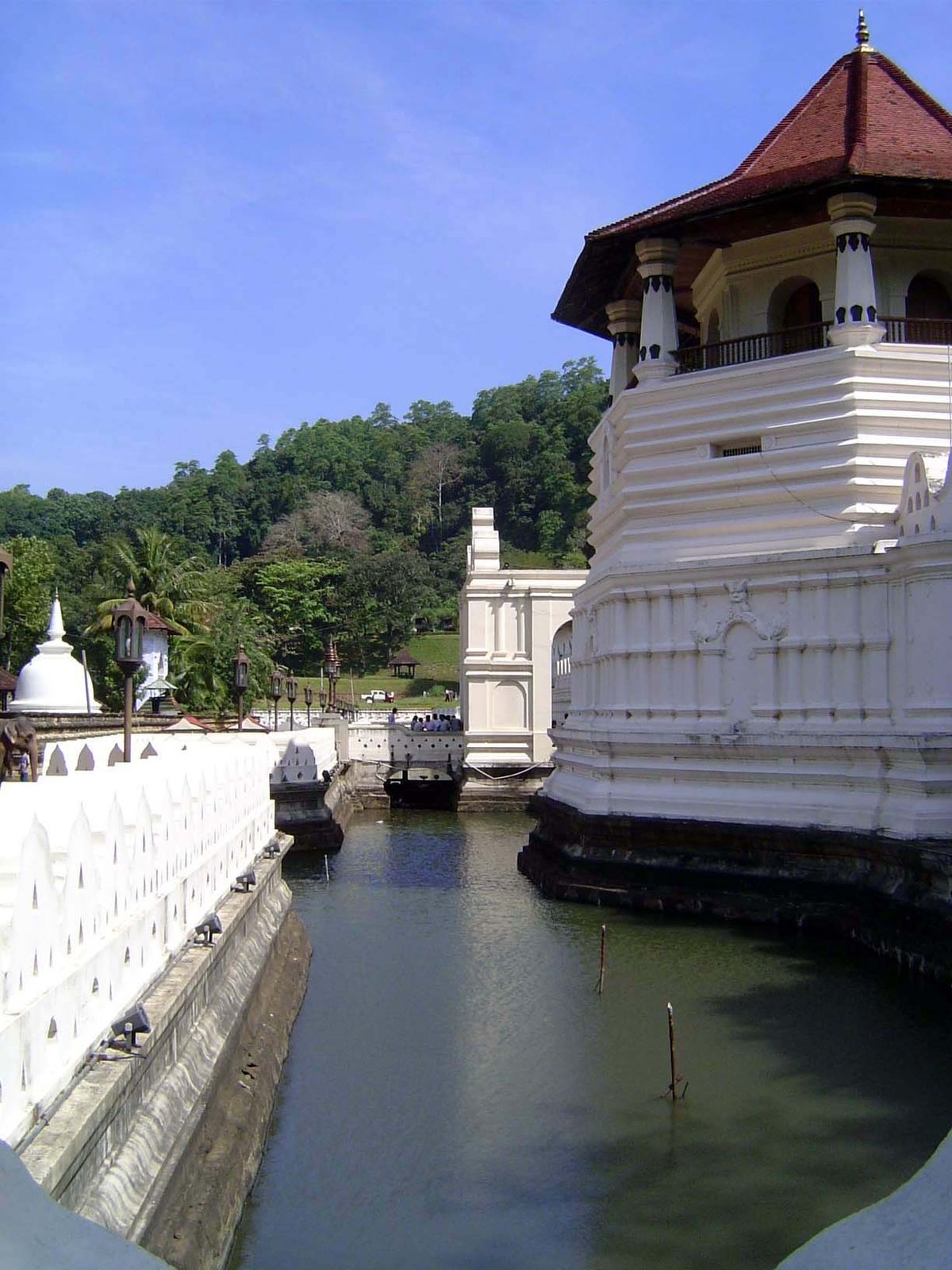 A view of the octagon from the side. The stupa at the left lies in an adjoining enclosure, of which more momentarily. The temple entrance is