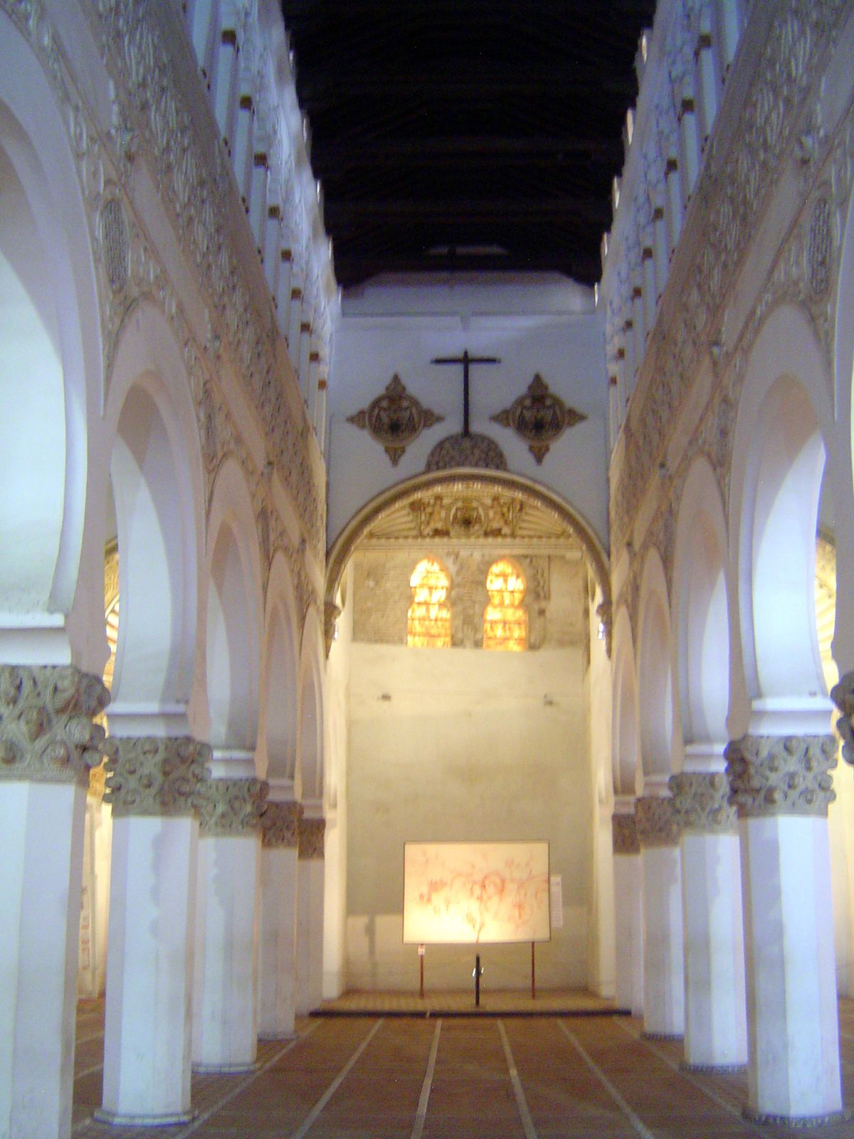 Which makes the interior all the more a surprise. It dates from about 1200 and is clearly in the Mudéjar tradition.
