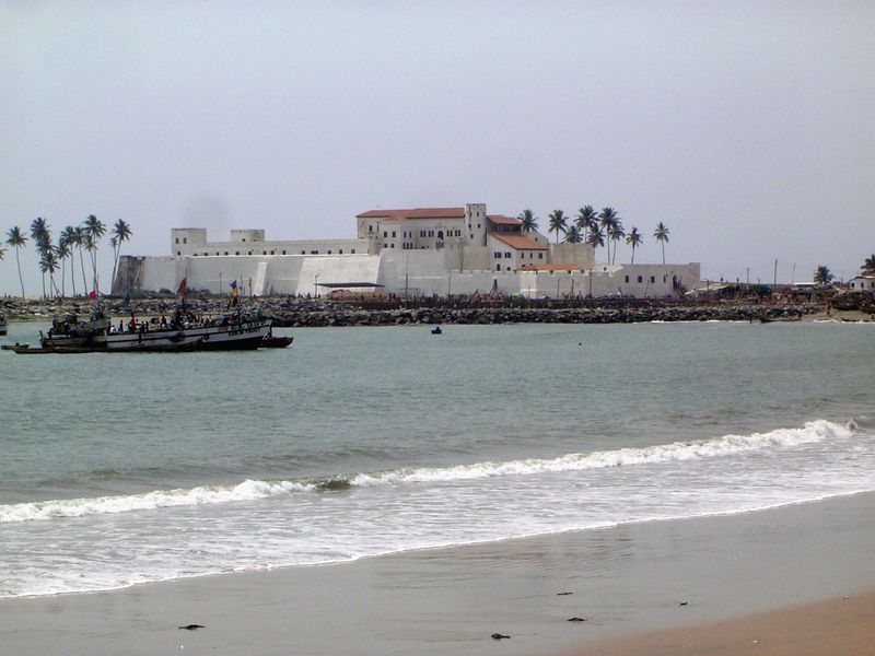 Here's the fort today. Elspeth Huxley's nutshell description is this: "The oldest of them \the Gold Coast castles, and the finest, is Elmina