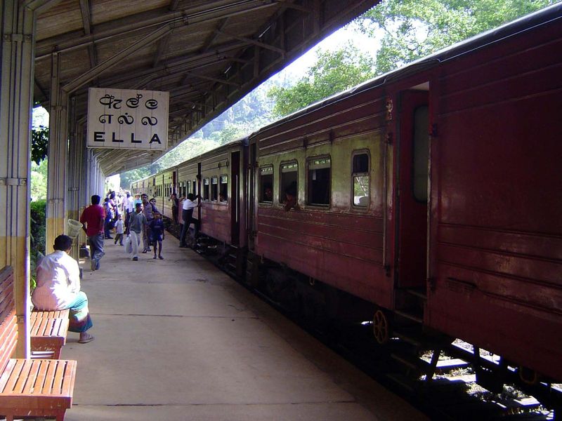 We've come eight miles past Bandarawela.