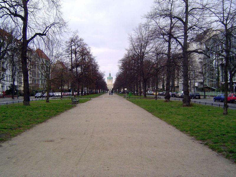 We've jumped just under six kilometers west of the Brandenburg Gate to look north along the Schlosstrasse, which leads to the Schloss Charlo