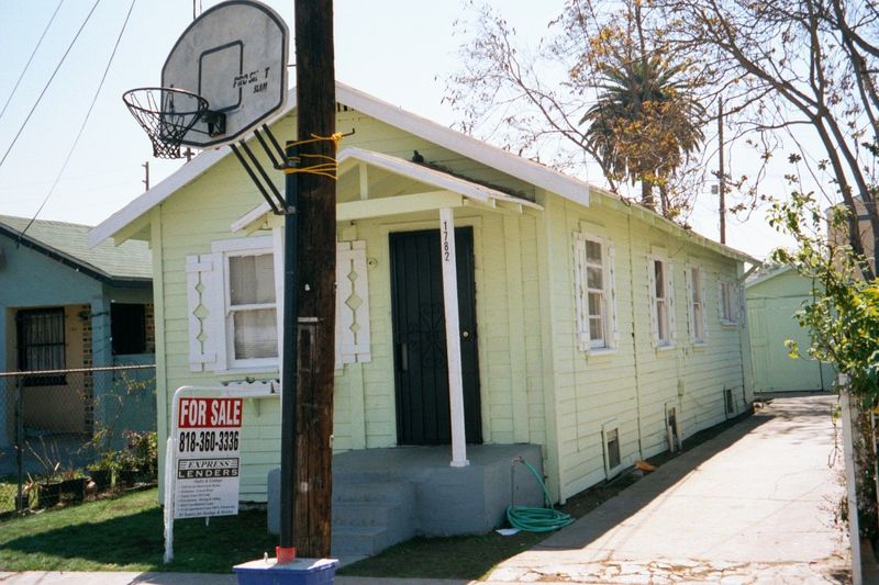 Across the street from the towers, a shotgun house of Rodia's vintage.