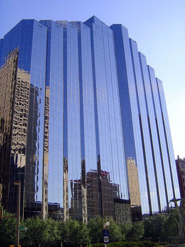 Leadership Square, built in 1984 and owned by Metropolitan Life from then until 2000, when Dorchester Capital bought the building for $45 mi